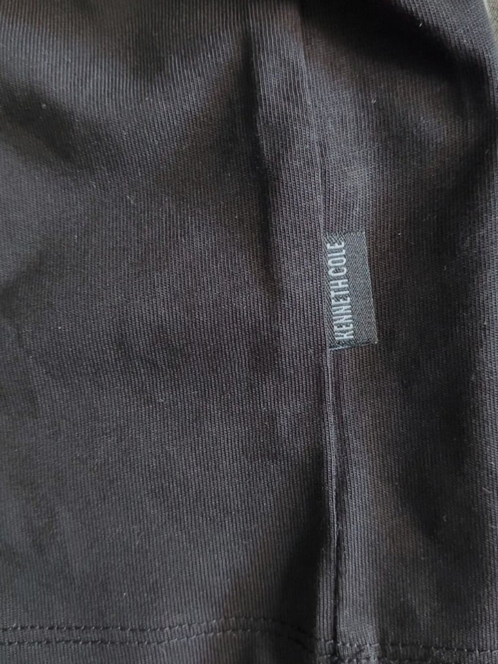 Kenneth Cole New York Men's Classic Fit Black T-Shirt (NWT) - Picture 6 of 7
